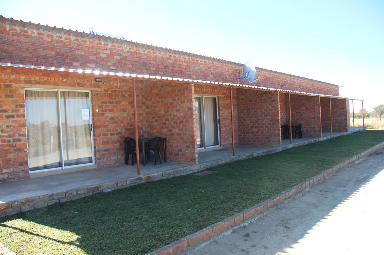 Pondoki Rest Camp Grootfontein Exterior foto