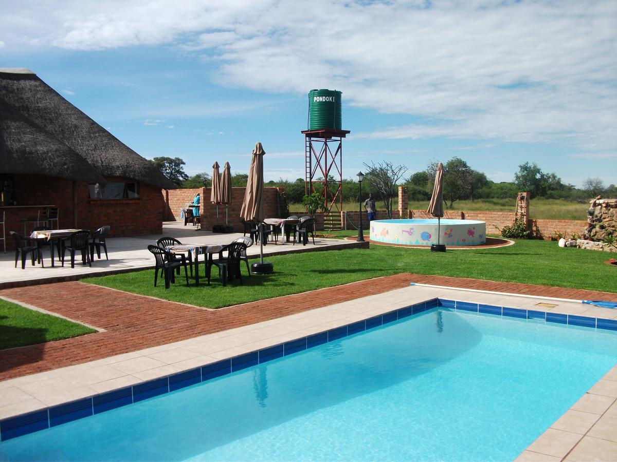 Pondoki Rest Camp Grootfontein Exterior foto
