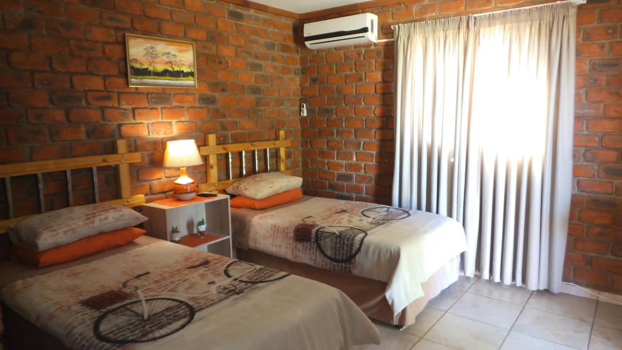Pondoki Rest Camp Grootfontein Exterior foto