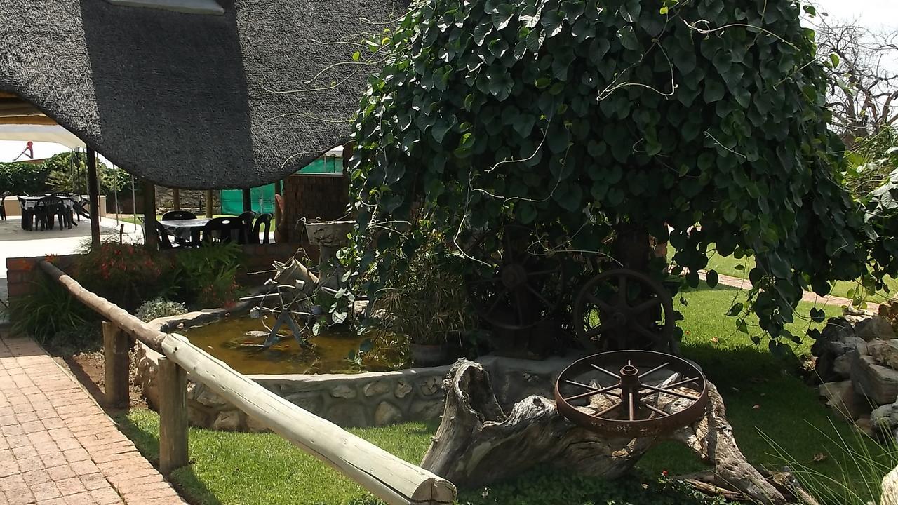 Pondoki Rest Camp Grootfontein Exterior foto