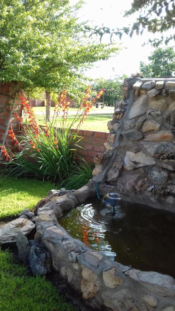 Pondoki Rest Camp Grootfontein Exterior foto