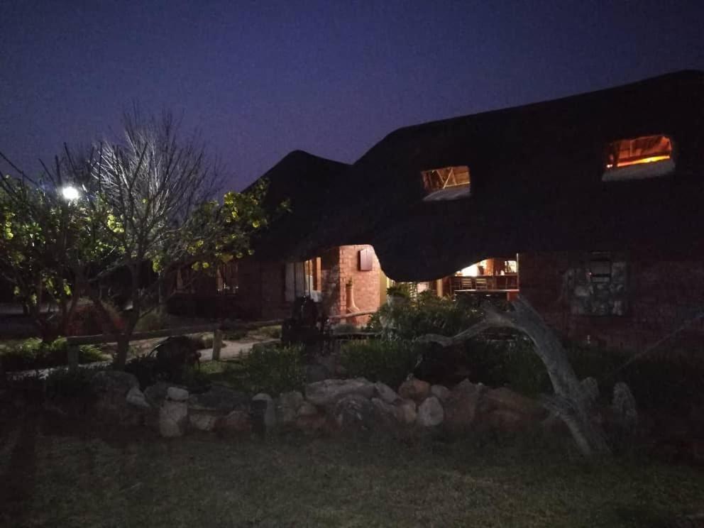 Pondoki Rest Camp Grootfontein Exterior foto