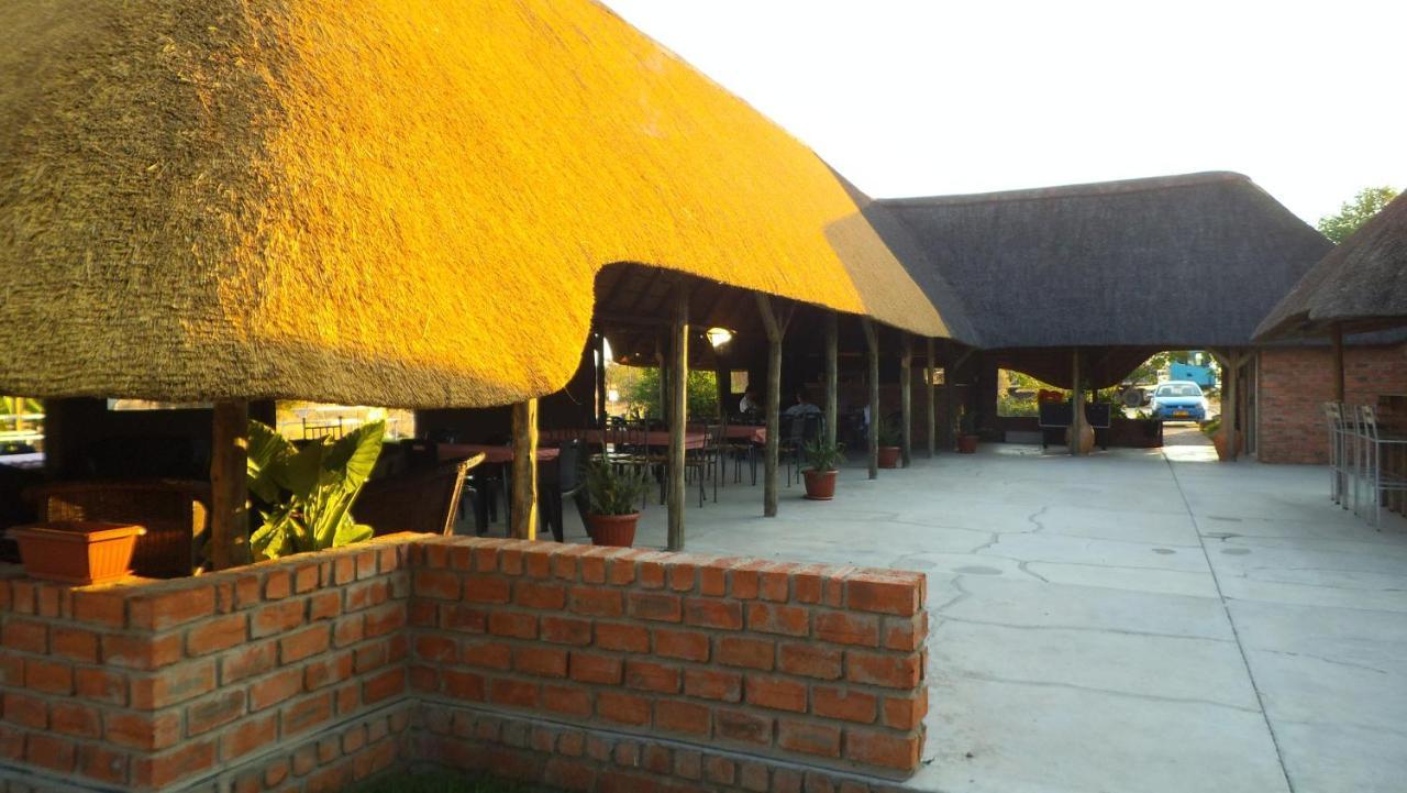 Pondoki Rest Camp Grootfontein Exterior foto